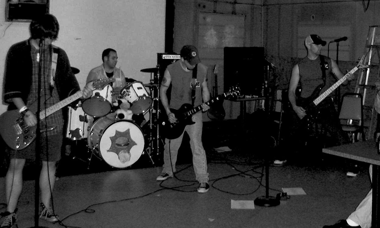 waRsaw taveRn july 28th, 2003